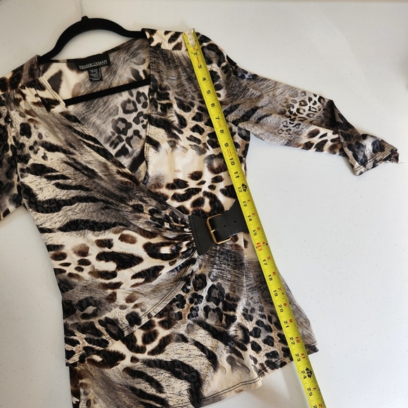 Frank Lyman Animal Print V-Neck Wrap Top Stretchy 3/4 Sleeves Size 6 Sexy Dressy - Picture 8 of 10